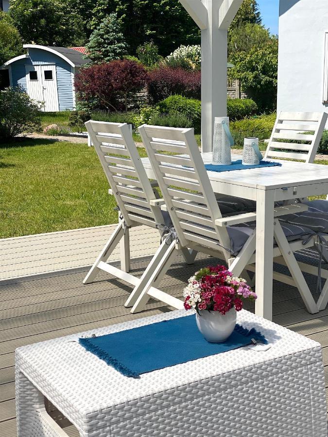 Szary Domek Apartamenty Ustka Exterior foto