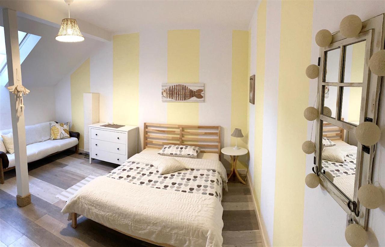Szary Domek Apartamenty Ustka Exterior foto