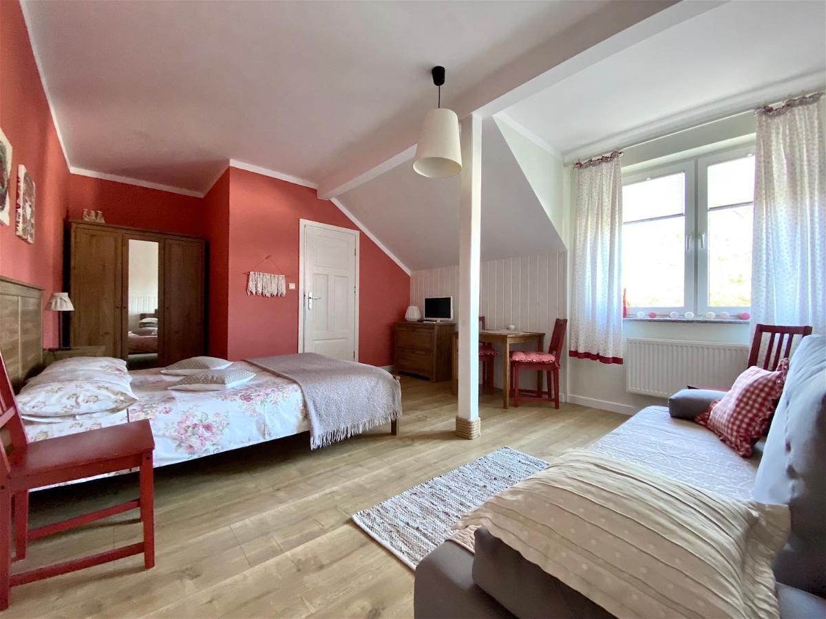 Szary Domek Apartamenty Ustka Exterior foto