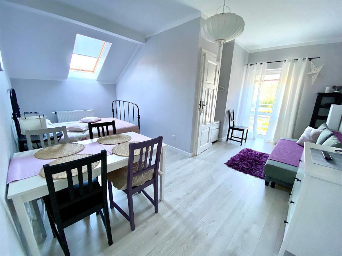 Szary Domek Apartamenty Ustka Exterior foto